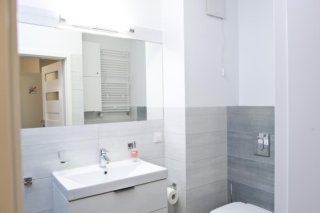 Goodnight Warsaw Apartments Dzielna 72 Экстерьер фото